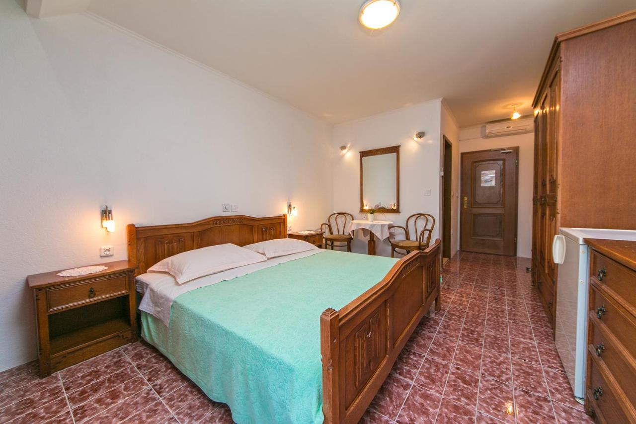 Adria Brela Apartments 外观 照片