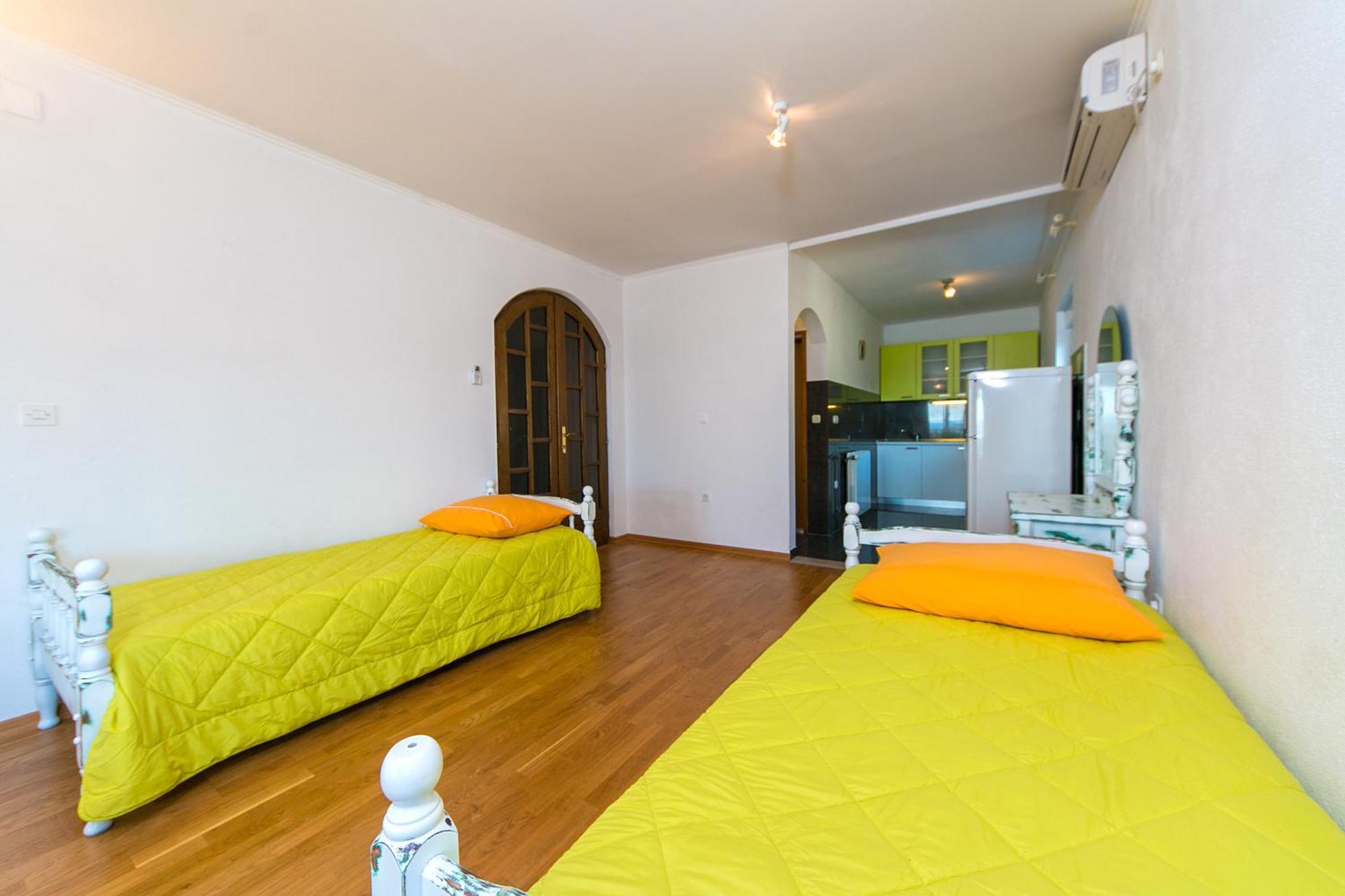 Adria Brela Apartments 客房 照片