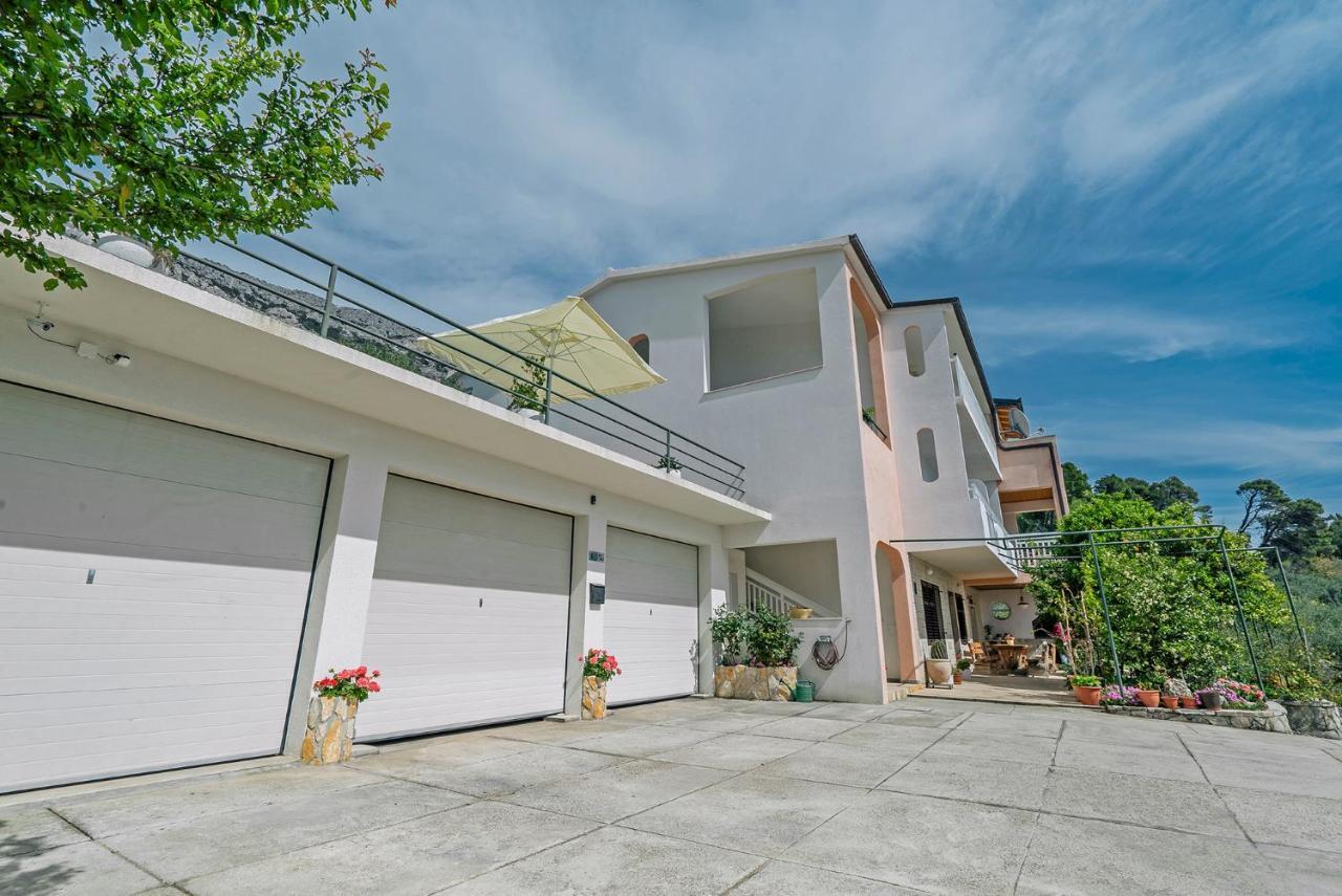 Adria Brela Apartments 外观 照片
